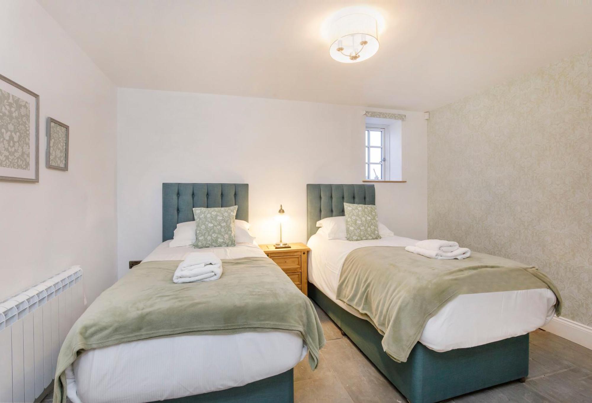 Holtby Grange Cottages 约克 外观 照片