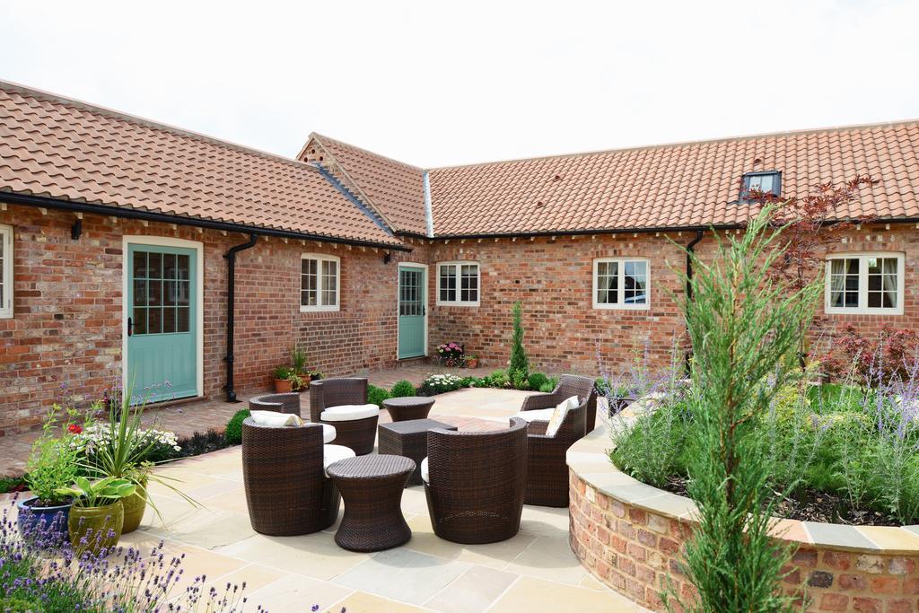 Holtby Grange Cottages 约克 外观 照片